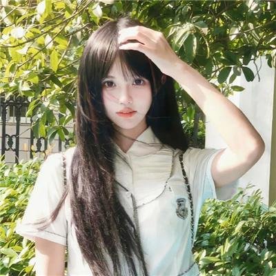背带短裤丧尸来袭